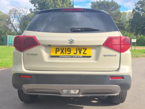 2019 Suzuki Vitara 1.0 Boosterjet Sz-T Auto Euro 6 (s/s) 5dr in Beige — image 6