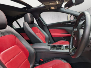 2016 Jaguar Xe 2.0d R-Sport Auto AWD Euro 6 (s/s) 4dr in Black — image 2