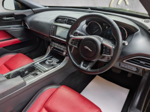 2016 Jaguar Xe 2.0d R-Sport Auto AWD Euro 6 (s/s) 4dr in Black — image 3
