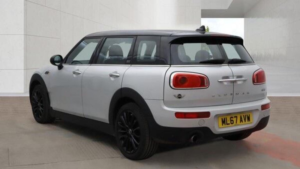 2017 MINI Clubman 1.5 Cooper (black Pack) Euro 6 (s/s) 6dr in Silver — image 5