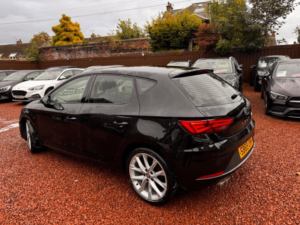 2020 SEAT Leon 1.5 Tsi Evo Fr Euro 6 (s/s) 5dr in Black — image 5
