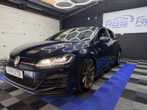 2019 Volkswagen Golf 2.0 Tsi Gti Performance in Blue — image 6