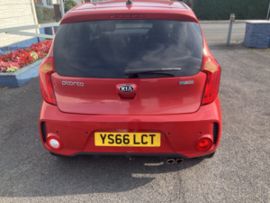 2016 Kia Picanto 1.3 Ecodynamics Sport in Red — image 3