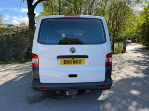 2011 Volkswagen Transporter T30 Tdi Kombi in White — image 5