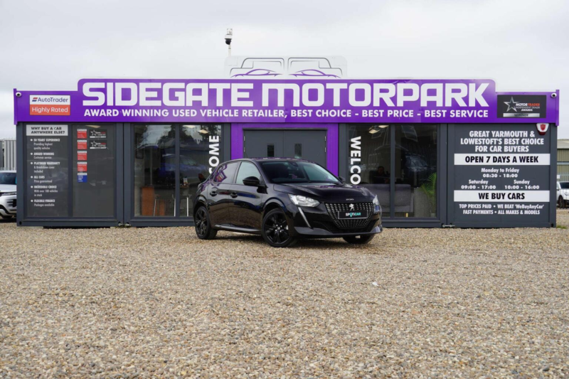 2020 Peugeot 208 1.2 Puretech Allure Euro 6 (s/s) 5dr in Black — image 1