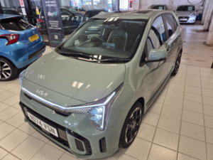 2025 Kia Picanto 1.2 Gt-Line S Hatchback 5dr Petrol AMT Euro 6 (s/s) (77 Bhp) in Green — image 6