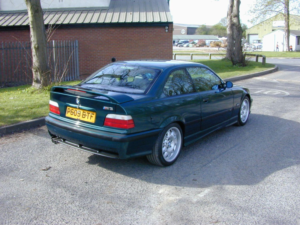 1997 BMW M3 Ref 8548 - BMW E36 M3 3.2 Evolution - 2 Door Coupe - 6 Speed Manual (rhd - Uk Car) in Green — image 3