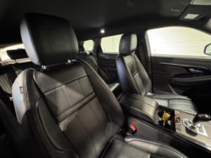 2021 Land Rover Range Rover Evoque 2.0 D200 Mhev R-Dynamic S Auto 4WD Euro 6 (s/s) 5dr in Grey — image 4