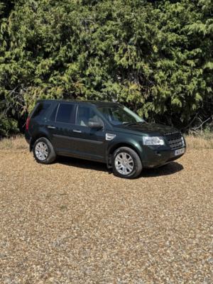 2010 Land Rover Freelander 2 2.2 Td4 Hse in Green — image 4