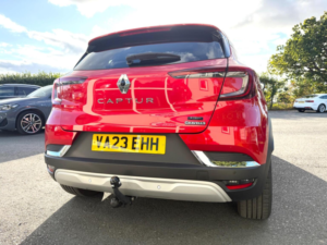 2023 Renault Captur 1.6 E-Tech Techno Auto Euro 6 (s/s) 5dr in Red — image 6