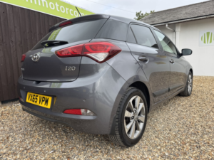 2015 Hyundai I20 1.4 Premium in Grey — image 6