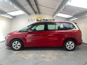 2020 Citroen Grand C4 Spacetourer 1.5 Bluehdi Touch Plus MPV 5dr Diesel Manual Euro 6 (s/s) (130 Ps) in Red — image 2