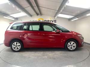 2020 Citroen Grand C4 Spacetourer 1.5 Bluehdi Touch Plus MPV 5dr Diesel Manual Euro 6 (s/s) (130 Ps) in Red — image 6