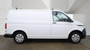2022 Volkswagen Transporter 2.0 Tdi T28 Startline Panel Van 5dr Diesel Manual Fwd Swb Euro 6 (s/s) (110 Ps) in White — image 5