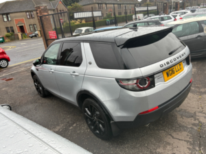 2016 Land Rover Discovery Sport 2.0 Td4 Hse Black SUV 5dr Diesel Auto 4WD Euro 6 (s/s) (180 Ps) in Silver — image 5