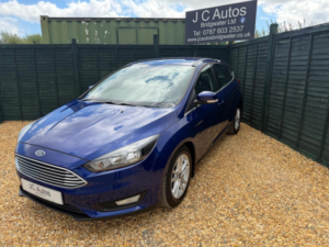 2016 Ford Focus 1.0t Ecoboost Zetec Euro 6 (s/s) 5dr in Blue — image 5