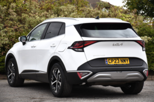 2023 Kia Sportage 1.6 T-Gdi 3 SUV 5dr Petrol Manual Euro 6 (s/s) (148 Bhp) in White — image 3