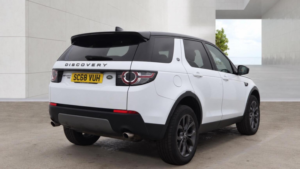 2018 Land Rover Discovery Sport 2.0 Td4 Landmark Auto 4WD Euro 6 (s/s) 5dr in White — image 4