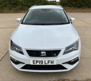2019 SEAT Leon 1.5 Tsi Evo Fr in White — image 5