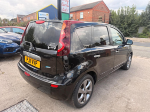2011 Nissan Note 1.4 16v N-Tec Euro 5 5dr in Black — image 4