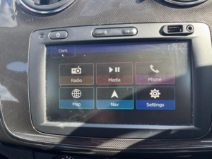 2019 Dacia Sandero 0.9 Tce Comfort Hatchback 5dr Petrol Manual Euro 6 (s/s) (90 Ps) in Grey — image 6