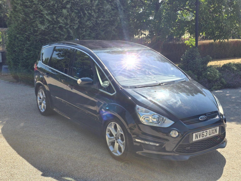 2014 Ford S-Max 2.2 Tdci Titanium X Sport Auto Euro 5 5dr in Black — image 1