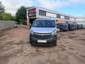 2017 Vauxhall Vivaro 1.6 Cdti 2700 in Silver — image 5