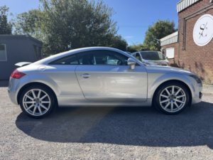2007 Audi Tt 2.0 Tfsi in Silver — image 2