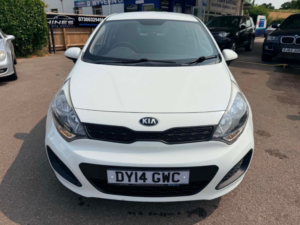 2014 Kia Rio 1.1 Crdi Ecodynamics 1 Air Hatchback 5dr Diesel Manual Euro 5 (s/s) (74 Bhp) in White — image 6