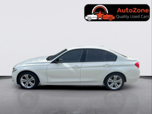 2018 BMW 3 Series 2.0 320i Sport Saloon in White — image 4