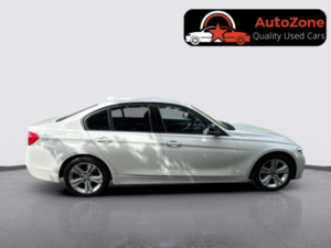 2018 BMW 3 Series 2.0 320i Sport Saloon in White — image 5