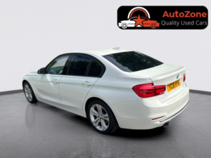 2018 BMW 3 Series 2.0 320i Sport Saloon in White — image 6