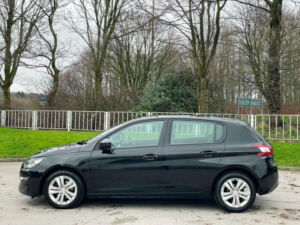 2016 Peugeot 308 2.0 Bluehdi Allure Auto Euro 6 (s/s) 5dr in Black — image 6