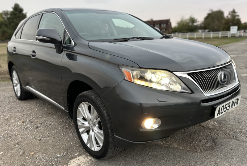 2010 Lexus Rx 3.5 450h V6 Se-L in Grey — image 1