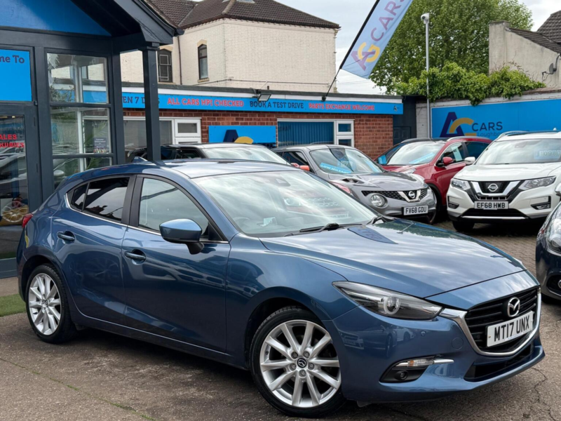 2017 Mazda Mazda3 2.0 Skyactiv-G Sport Nav Euro 6 (s/s) 5dr in Blue — image 1