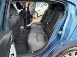 2017 Mazda Mazda3 2.0 Skyactiv-G Sport Nav Euro 6 (s/s) 5dr in Blue — image 6