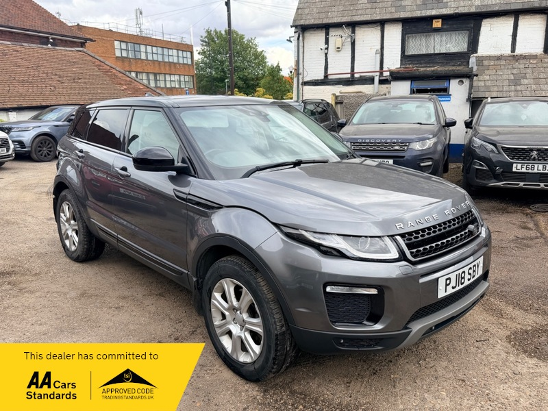 2018 Land Rover Range Rover Evoque Td4 Se Tech in Grey — image 1