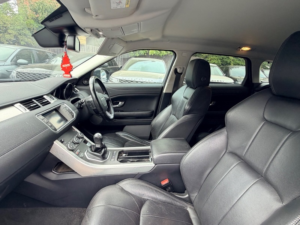 2018 Land Rover Range Rover Evoque Td4 Se Tech in Grey — image 2
