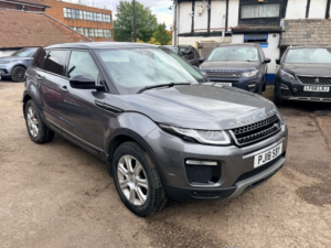 2018 Land Rover Range Rover Evoque Td4 Se Tech in Grey — image 6