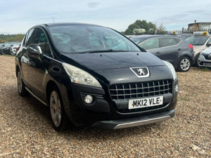 2012 Peugeot 3008 1.6 Vti Allure Euro 5 5dr in Black — image 4
