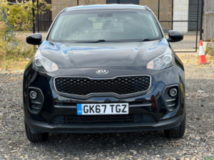 2017 Kia Sportage 1.6 Gdi 1 Euro 6 (s/s) 5dr in Black — image 2