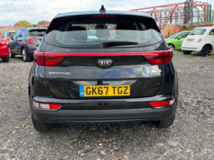 2017 Kia Sportage 1.6 Gdi 1 Euro 6 (s/s) 5dr in Black — image 4