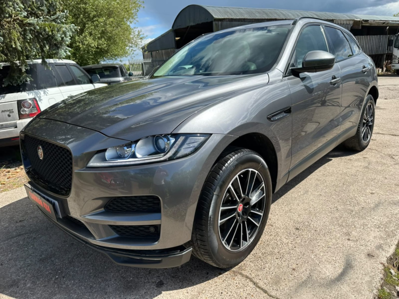 2017 Jaguar F-Pace 2.0 D240 Portfolio in Grey — image 1