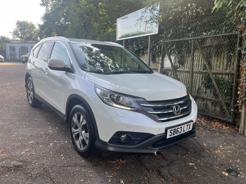 2013 Honda Cr-V 2.0 I-Vtec Sr in White — image 1