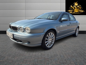 2005 Jaguar X-Type 2.0 D S in Blue — image 3