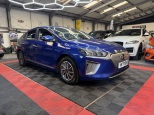 2020 Hyundai Ioniq Ioniq Ev Prem 38.3kwh My20 in Blue — image 4
