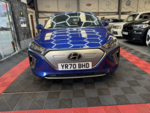 2020 Hyundai Ioniq Ioniq Ev Prem 38.3kwh My20 in Blue — image 6