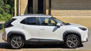 2024 Toyota Yaris Cross 1.5 Yaris Cross Excel Hev Auto 5dr in White — image 3