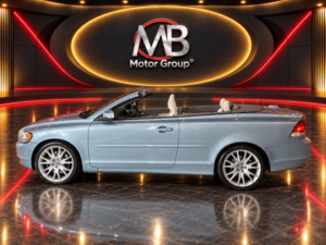 2009 Volvo C70 2.4 D5 Se in Blue — image 3