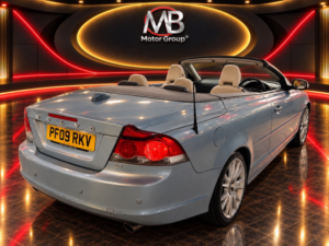 2009 Volvo C70 2.4 D5 Se in Blue — image 6